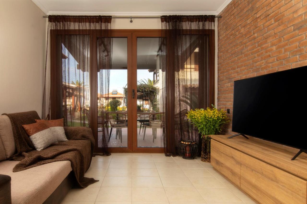 Porto Thea Alexandra Shared Pool Villa, Afytos Zewnętrze zdjęcie