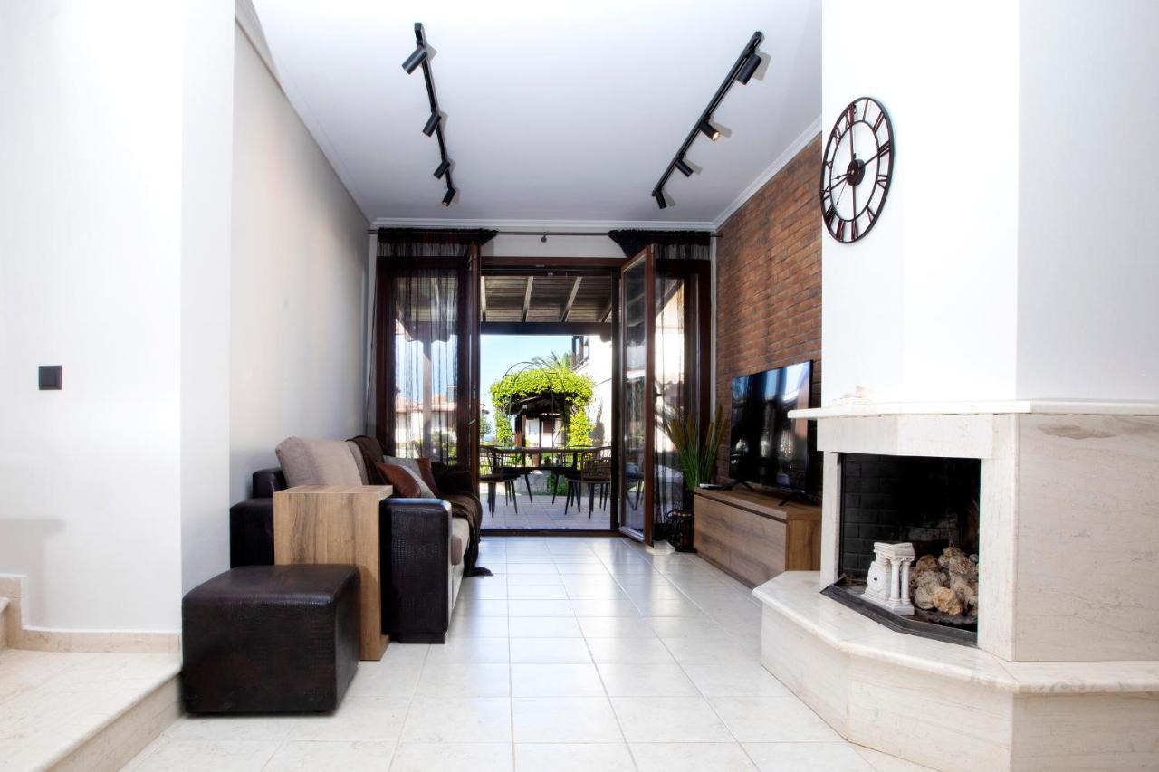 Porto Thea Alexandra Shared Pool Villa, Afytos Zewnętrze zdjęcie